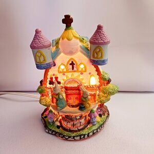 NIB Bealls Cottontail Country Collection Multi-Color Porcelain Egg Shaped Light